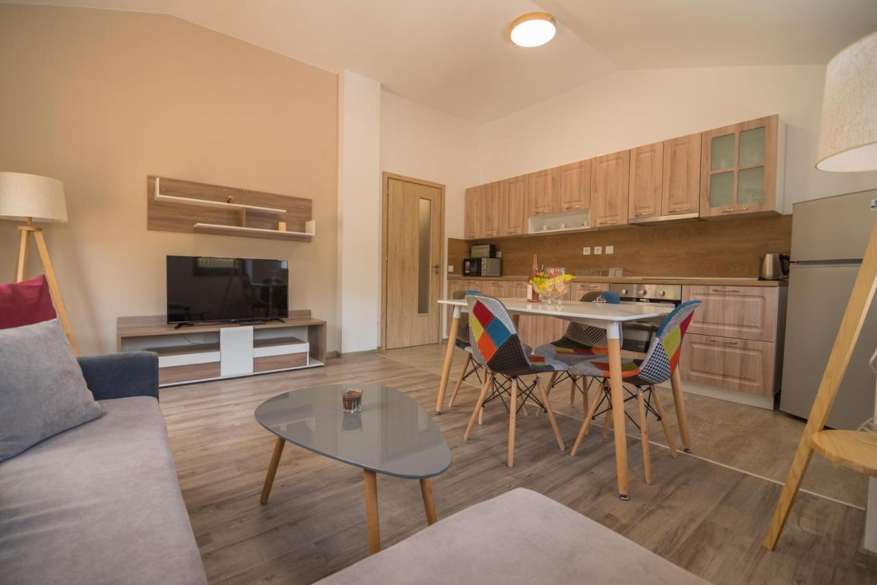 Tarnovgrad Apartments - Free Parking Велико-Тирново Екстер'єр фото