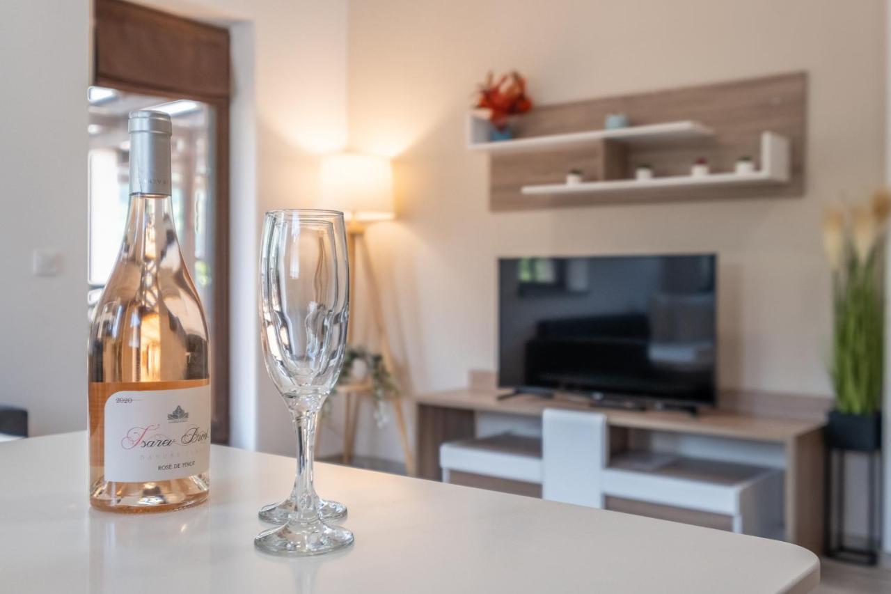 Tarnovgrad Apartments - Free Parking Велико-Тирново Екстер'єр фото