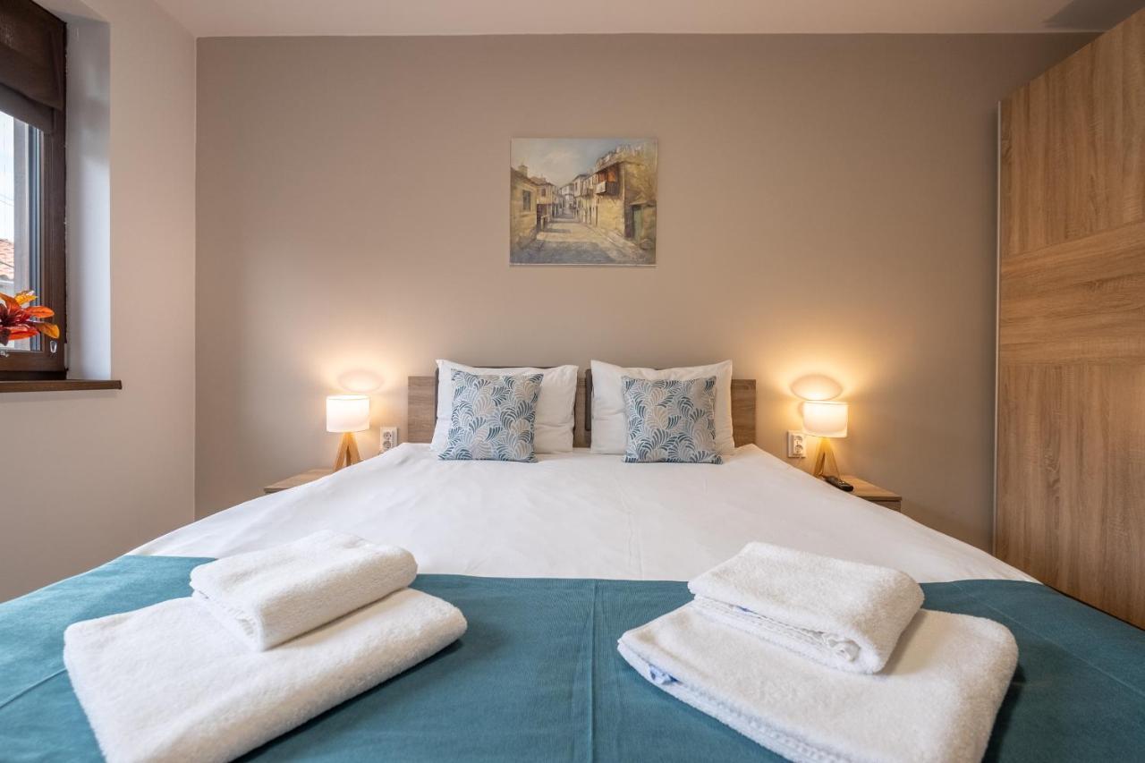 Tarnovgrad Apartments - Free Parking Велико-Тирново Екстер'єр фото