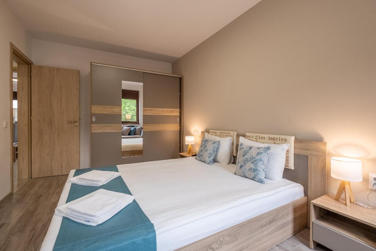 Tarnovgrad Apartments - Free Parking Велико-Тирново Екстер'єр фото