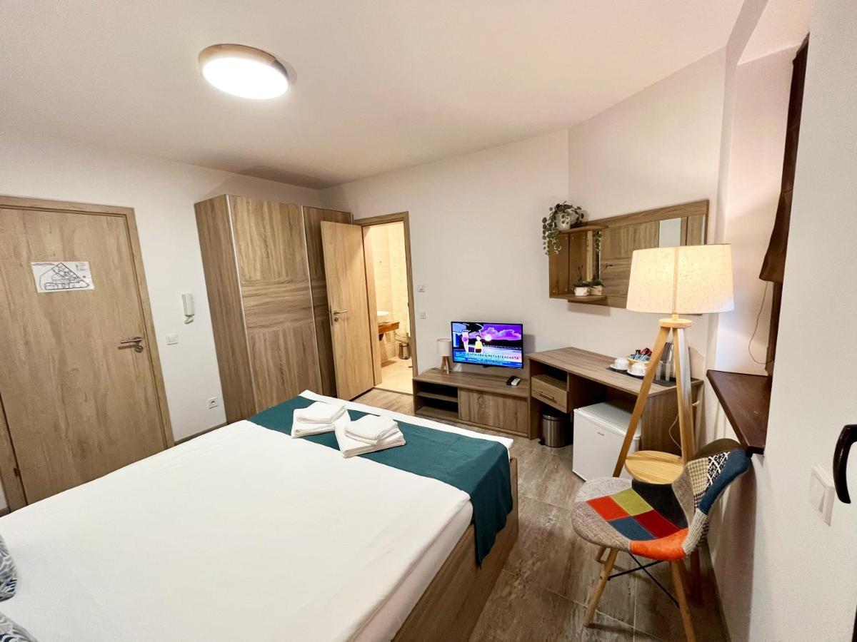 Tarnovgrad Apartments - Free Parking Велико-Тирново Екстер'єр фото